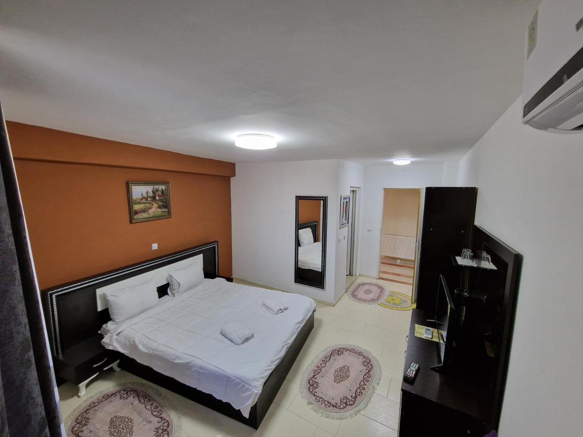 Hotel Yal Restaurant Tetovo Extérieur photo