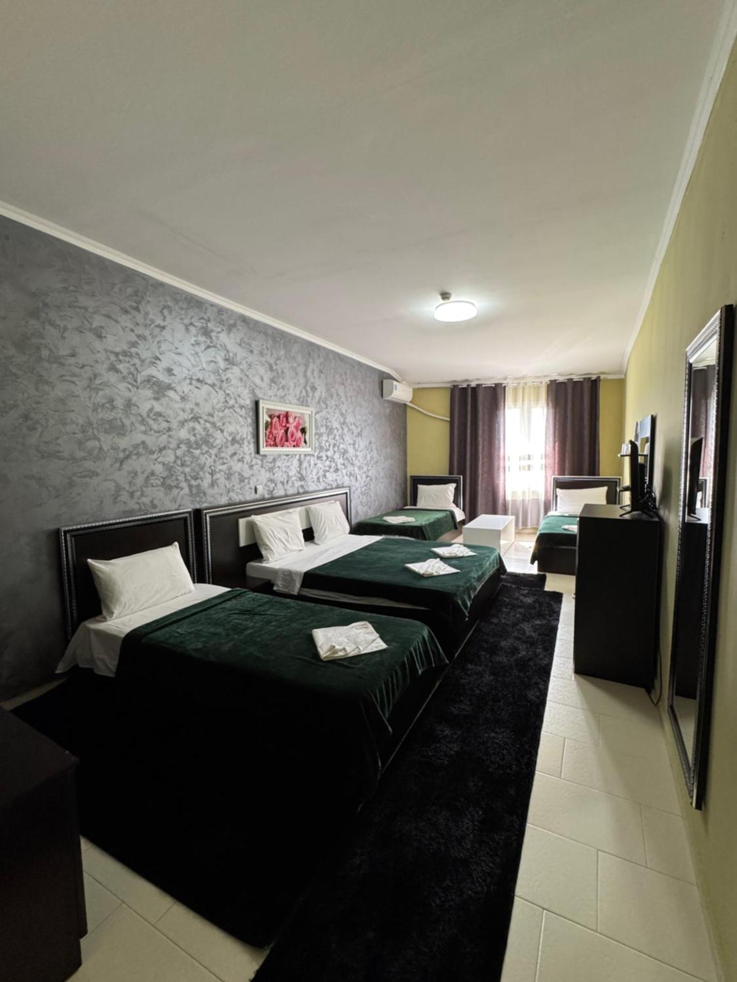 Hotel Yal Restaurant Tetovo Extérieur photo